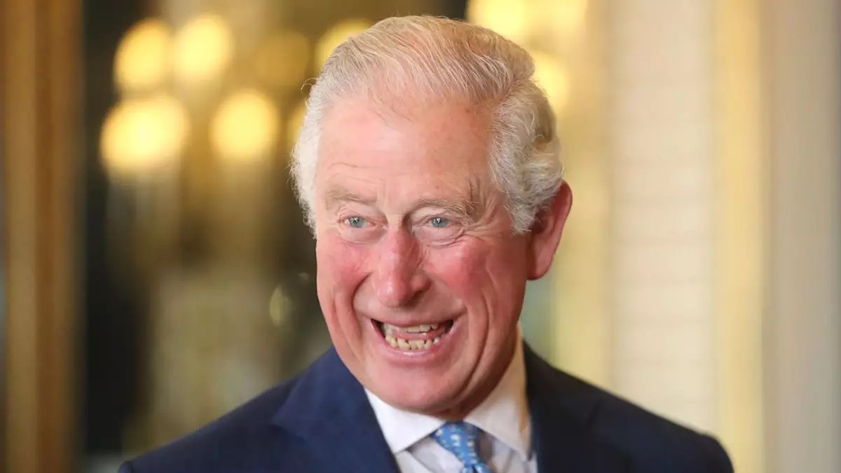 The Royal Clocks of Buckingham Palace: A Historic Change