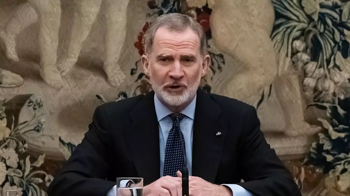 The Unfiltered Reality: King Felipe VI’s Outdoor Adventures and Family Dynamics