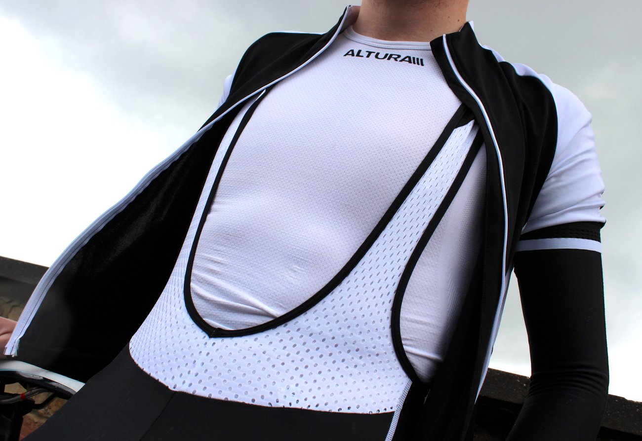 Chances are, you might be able to use your existing bank for most purposes, but access to atms might be difficult. 5 Tipps um dein altes Bike wieder flott zu machen