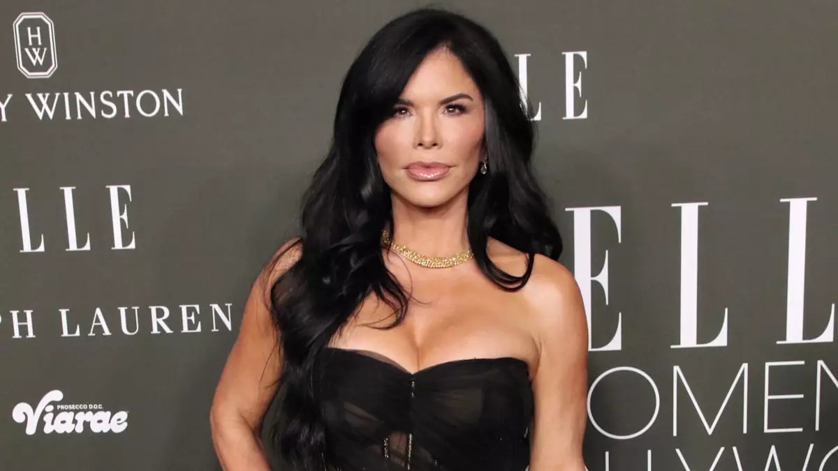 Lauren Sánchez’ Son Makes Debut on the Runway: A Proud Moment for the Model’s Mom Lauren Sánchez’ Son Makes Debut on the Runway: A Proud Moment for the Model’s Mom