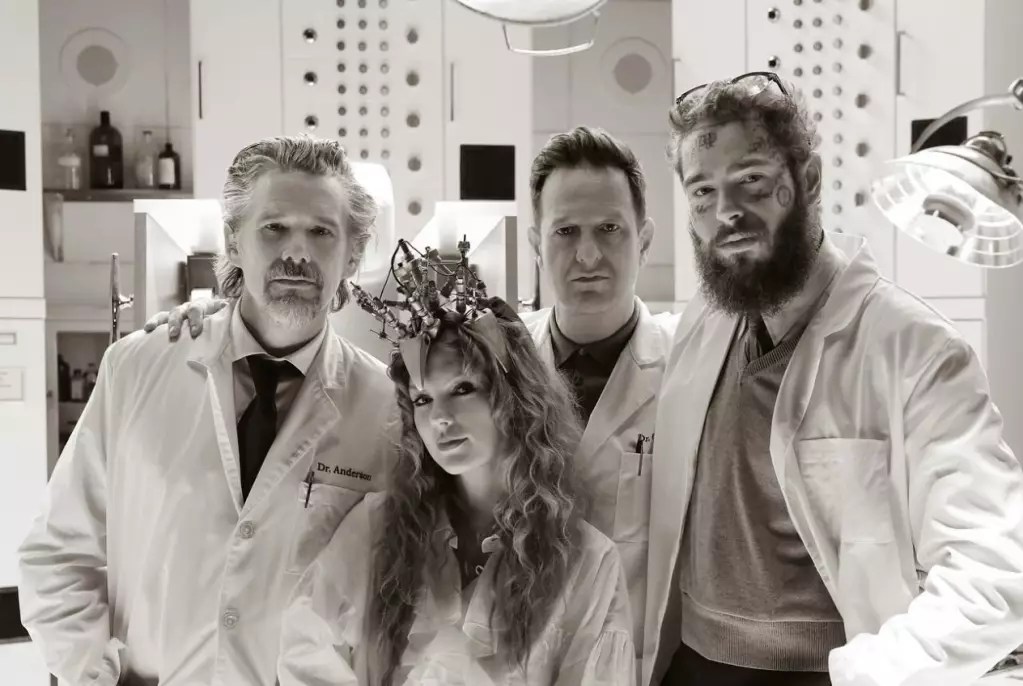 Critique of Taylor Swift’s ‘Fortnight’ Music Video Critique of Taylor Swift’s ‘Fortnight’ Music Video