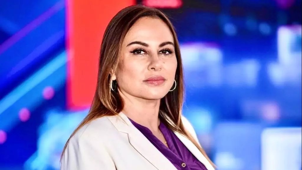 The Unbiased Perspective of Nadia Bilbassy-Charters The Unbiased Perspective of Nadia Bilbassy-Charters