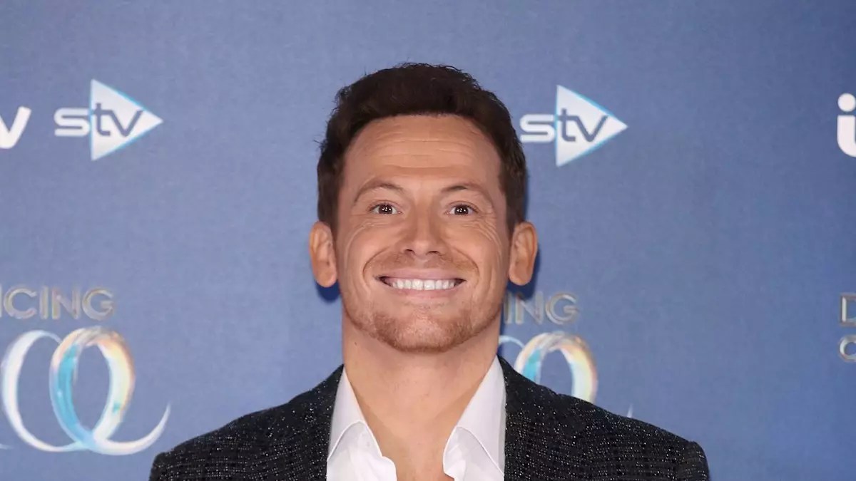 Celebrity Dad Shares Rare Photo of Son Harry Celebrity Dad Shares Rare Photo of Son Harry