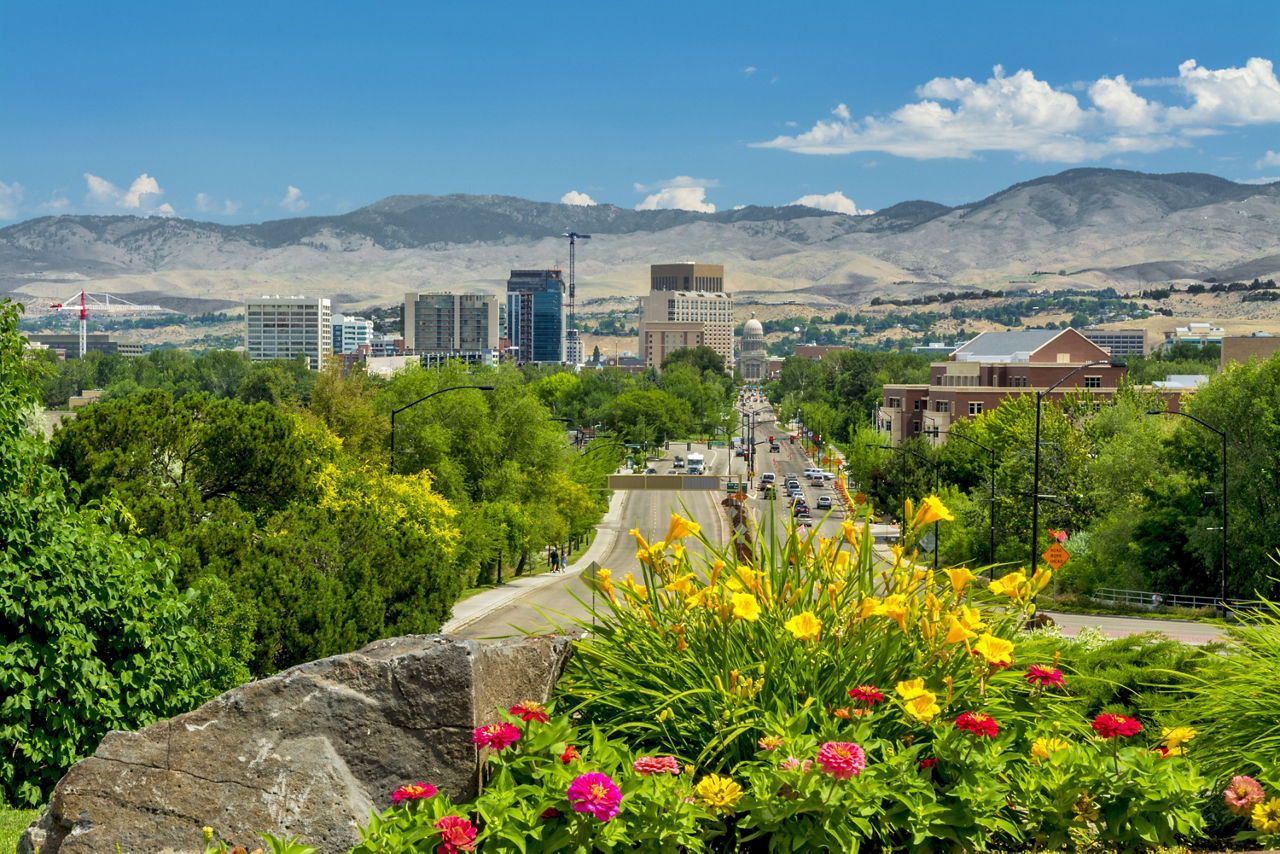 10 Best Year-Round Activities in Boise, Idaho for Outdoor Adventures and Local Fun