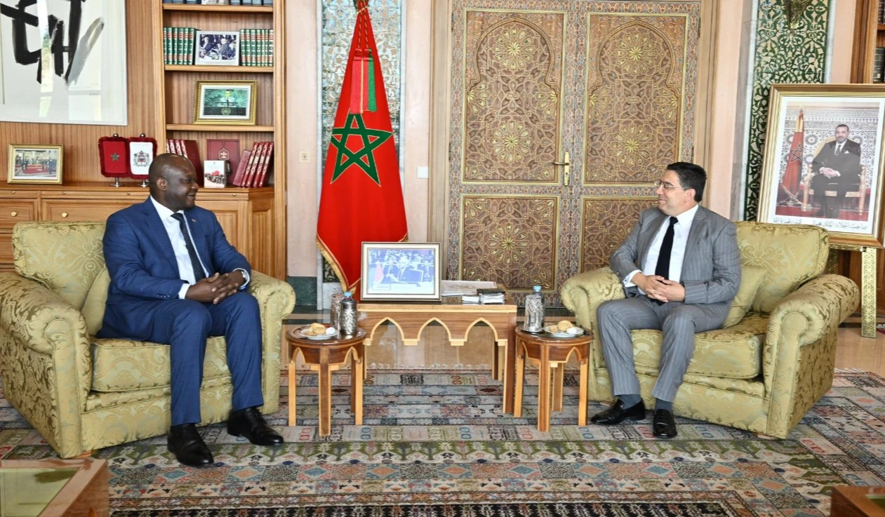 بوريطة يستقبل مبعوثا من جمهورية الكونغو الديموقراطية حاملا رسالة إلى جلالة الملك بوريطة يستقبل مبعوثا من جمهورية الكونغو الديموقراطية حاملا رسالة إلى جلالة الملك