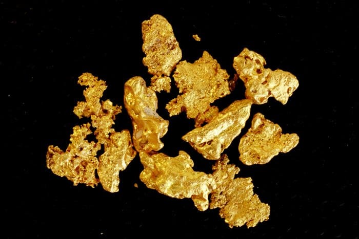 الجمارك الموريتانية تضبط 1146 غرامًا من الذهب كانت في طريقها للتهريب الجمارك الموريتانية تضبط 1146 غرامًا من الذهب كانت في طريقها للتهريب