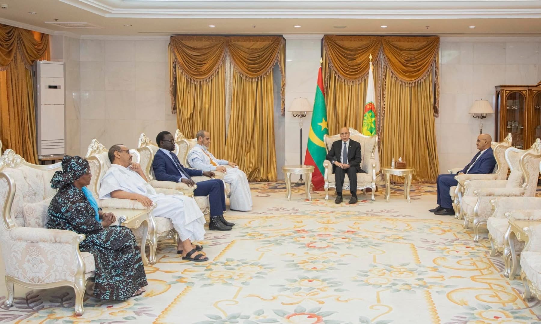 عن الحوار والإلحاد والفساد.. غزواني يجتمع بمجلس إشرف مؤسسة المعارضة