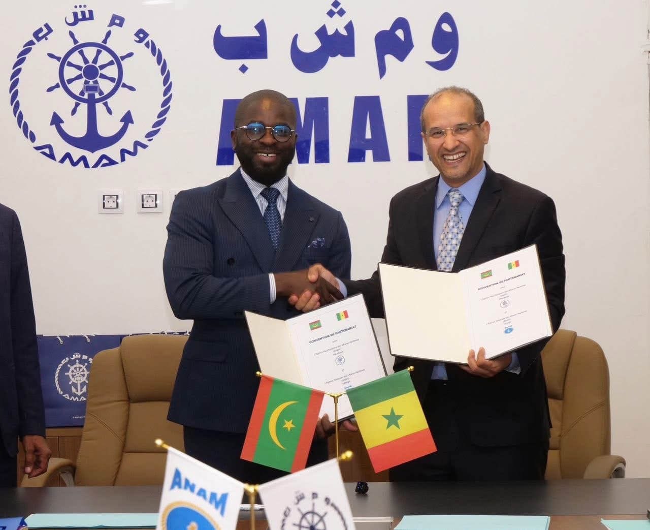 موريتانيا والسنغال توقعان اتفاقية تعاون في الشؤون البحرية موريتانيا والسنغال توقعان اتفاقية تعاون في الشؤون البحرية