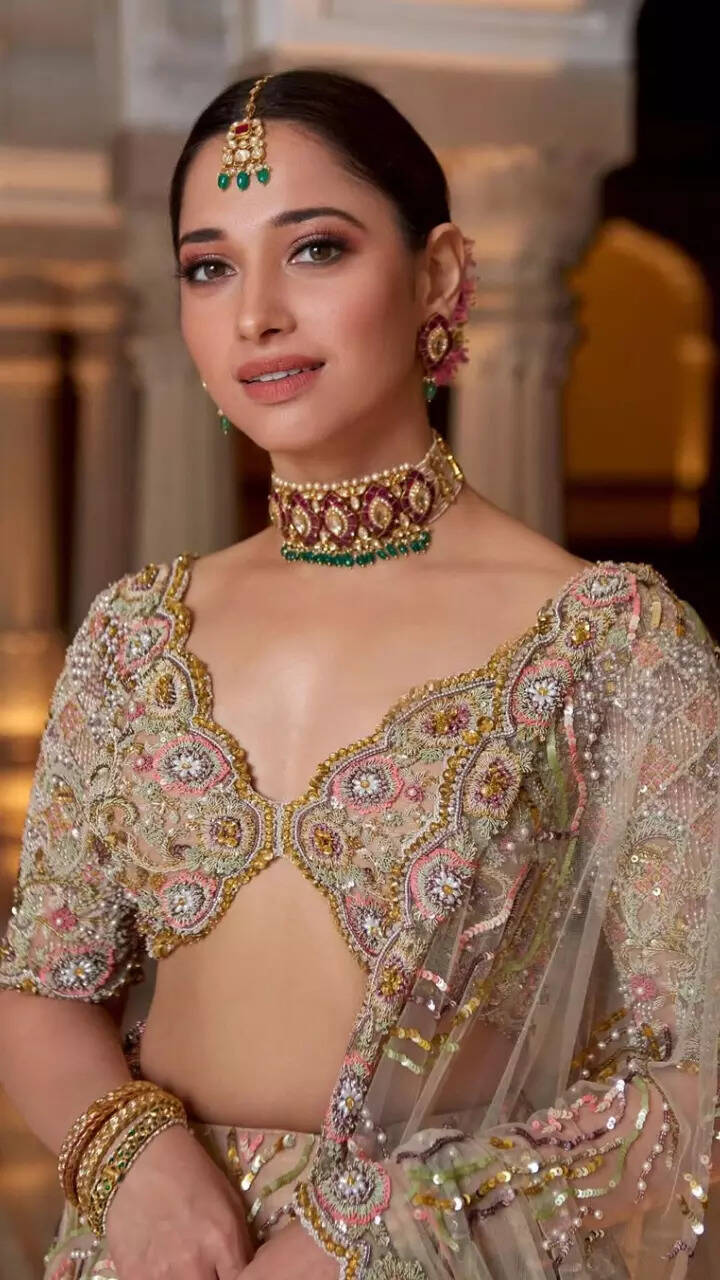 Trending celebrity lehengas for Indian weddings Trending celebrity lehengas for Indian weddings