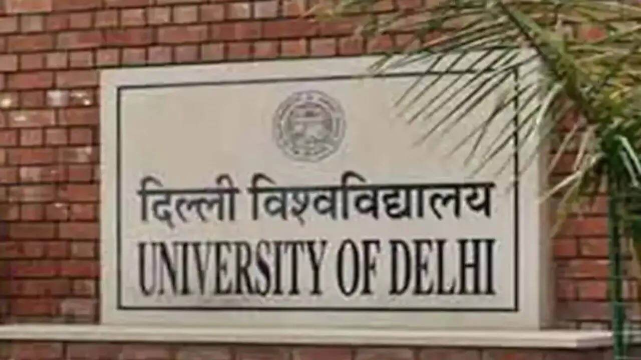 DU Executive Council approves curriculum overhaul, introduces new courses, policy reforms, ET Education DU Executive Council approves curriculum overhaul, introduces new courses, policy reforms, ET Education