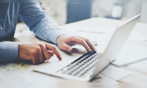 Tech firms alter Middle East operations as conflict disrupts travel Tech firms alter Middle East operations as conflict disrupts travel