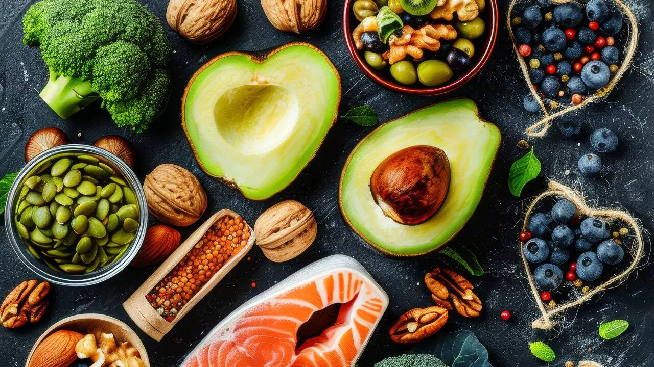 Heart health: 7 healthy foods that help raise the 'good cholesterol' HDL Heart health: 7 healthy foods that help raise the 'good cholesterol' HDL