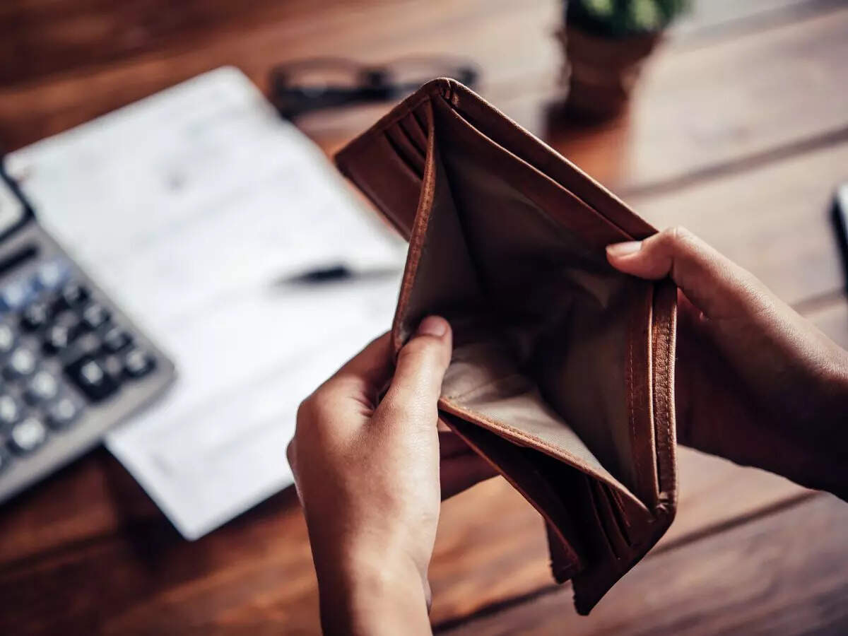 AI, online gig help students abroad beat rising living cost amid falling rupee, ETEducation AI, online gig help students abroad beat rising living cost amid falling rupee, ETEducation