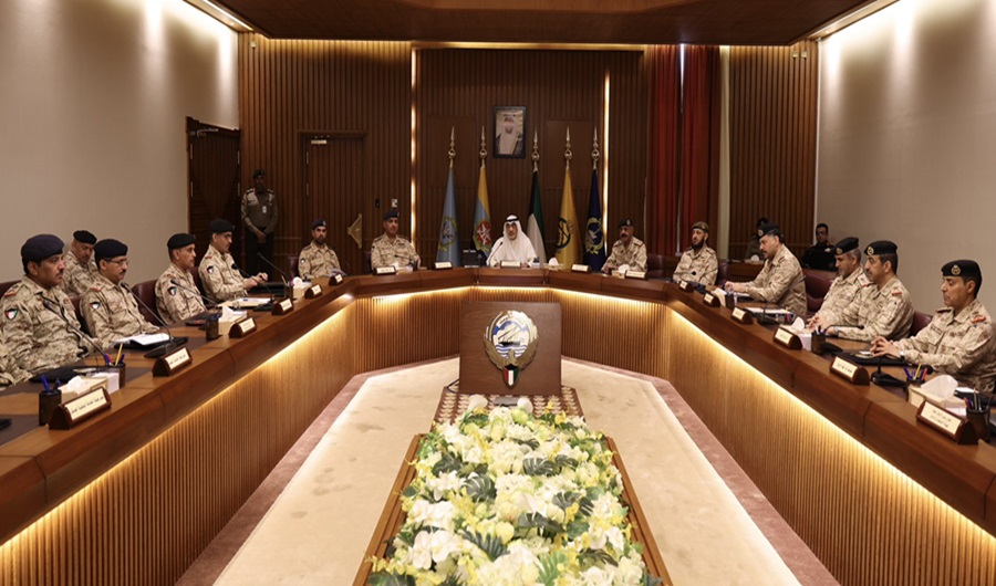 وزير الدفاع: تعزيز التعاون بين مختلف القطاعات وتسريع وتيرة العمل والإنجاز
