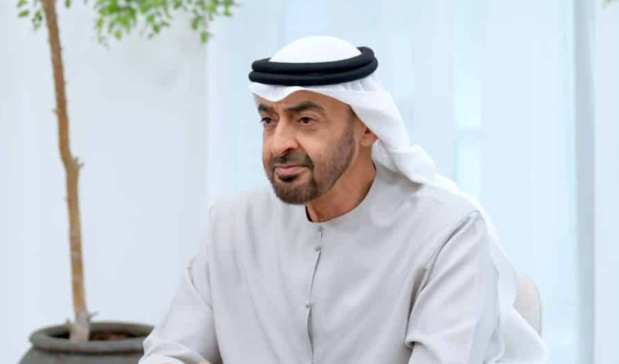 الرئيس الإماراتي: يجب الوقف الفوري لإطلاق النار في غزة