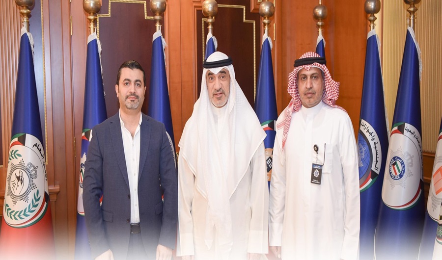 وزير الداخلية: لا أحد فوق القانون «كائناً من كان» وزير الداخلية: لا أحد فوق القانون «كائناً من كان»