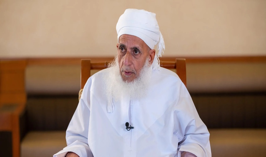 مفتي عمان ينعي إسماعيل هنية: المقاومة ولَّادة.. والقائد يتلوه قائد آخر