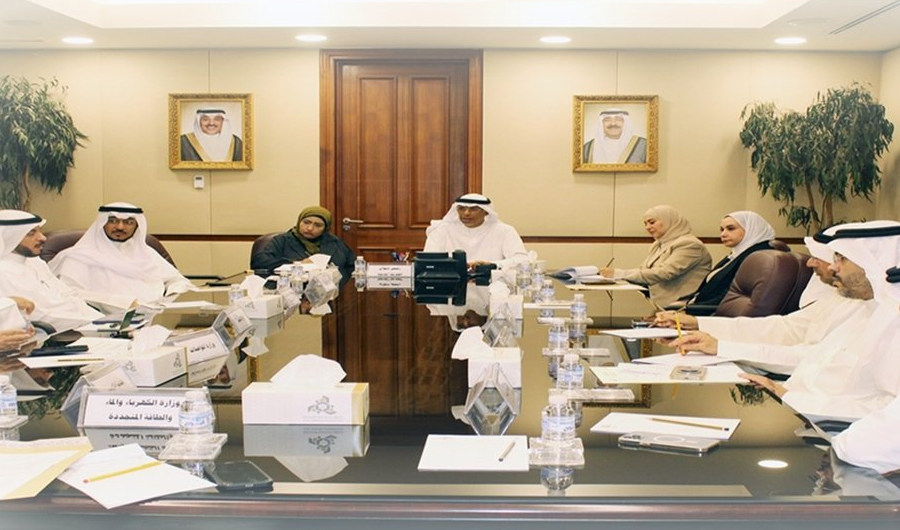 &laquo;الخدمة المدنية&raquo;: بحث وضع آلية العمل للفترة المسائية بالجهات الحكومية