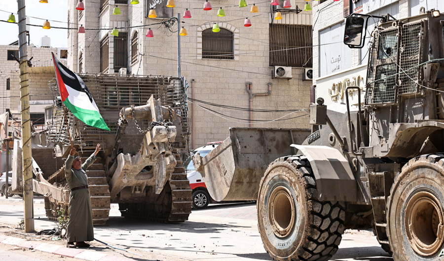 استشهاد 13 فلسطينياً وإصابة آخرين في الضفة الغربية