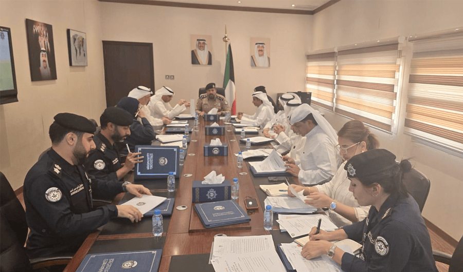 &laquo;الداخلية&raquo;: الجهات الحكومية المعنية تعقد اجتماعاً تنسيقياً لمعالجة مشكلة الاختناق المروري