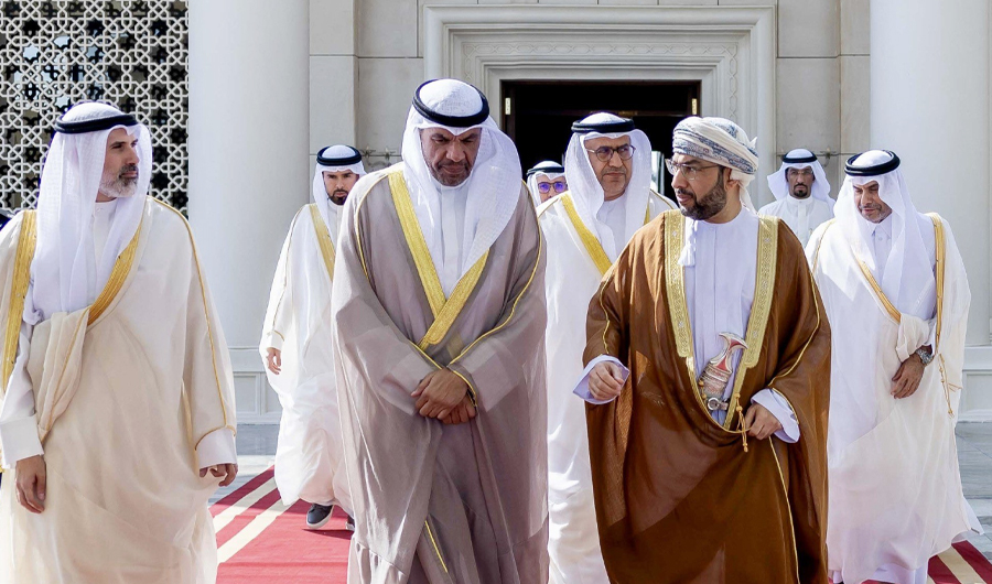 مبعوث سمو أمير البلاد وزير الخارجية يتوجّه إلى الإمارات مبعوث سمو أمير البلاد وزير الخارجية يتوجّه إلى الإمارات