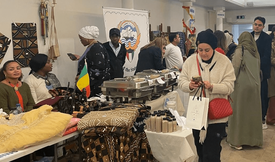 سفارتنا لدى بلجيكا تشارك في بازار خيري لدعم مبادرات العمل الإنساني