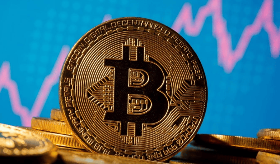 &laquo;بتكوين&raquo; تستعيد الارتفاع وتتجاوز 94 ألف دولار.. لأول مرة