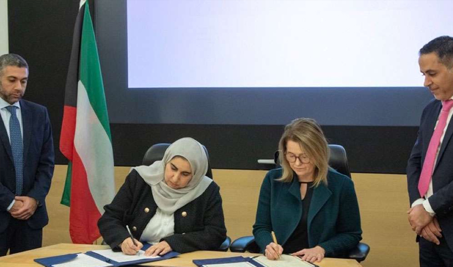 «المالية» توقع مذكرة تفاهم مع شركة «مايكروسوفت» «المالية» توقع مذكرة تفاهم مع شركة «مايكروسوفت»