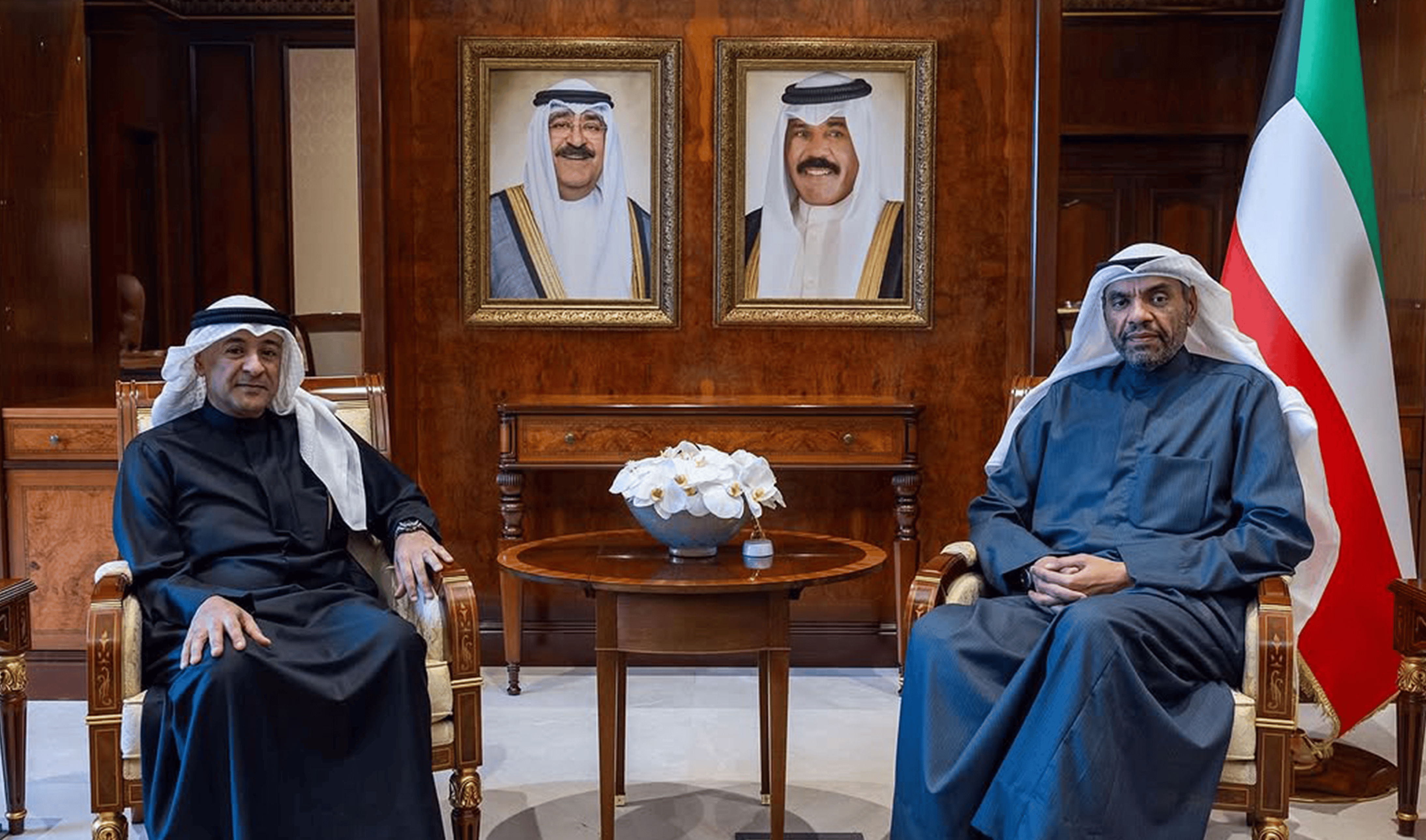 وزير الخارجية الكويتي وأمين عام مجلس التعاون يصلان إلى دمشق