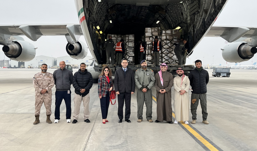 إقلاع الطائرة الإغاثية السابعة من الجسر الجوي الكويتي إلى لبنان