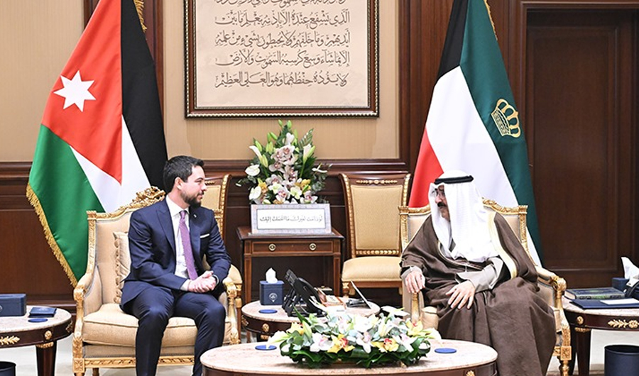 سمو الأمير يستقبل سمو ولي العهد وسمو ولي العهد الأردني بمناسبة زيارته الرسمية للبلاد