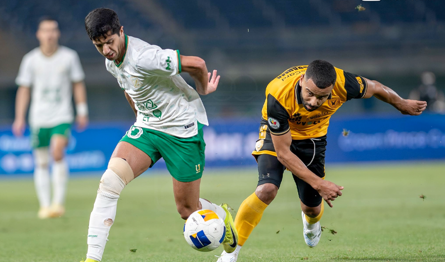 العربي يواجه الكويت في نهائي بطولة كأس سمو ولي العهد لكرة القدم