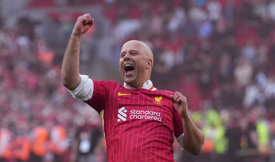 سلوت يدخل تاريخ الدوري الإنجليزي بأعلى نسبة تسجيل مع ليفربول سلوت يدخل تاريخ الدوري الإنجليزي بأعلى نسبة تسجيل مع ليفربول