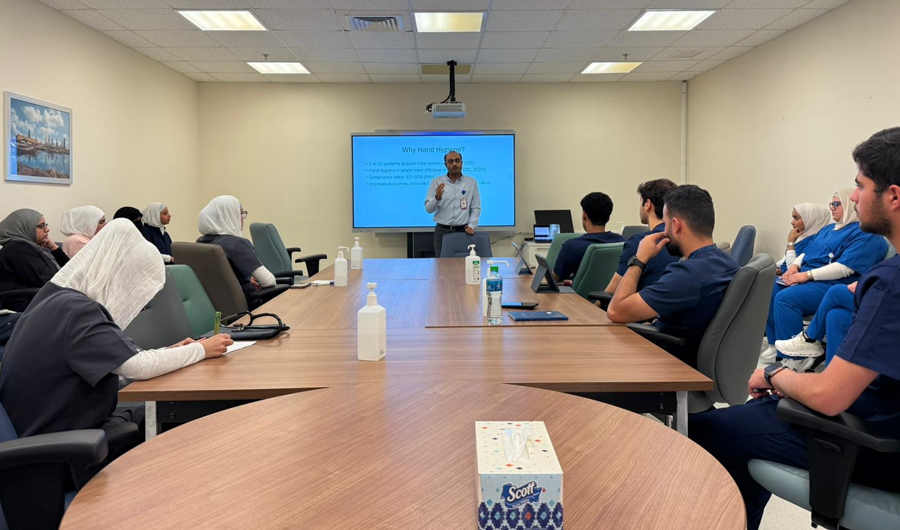 جامعة الكويت تطلق البرنامج الميداني لطلبة التمريض بالتعاون مع &laquo;الصحة&raquo;