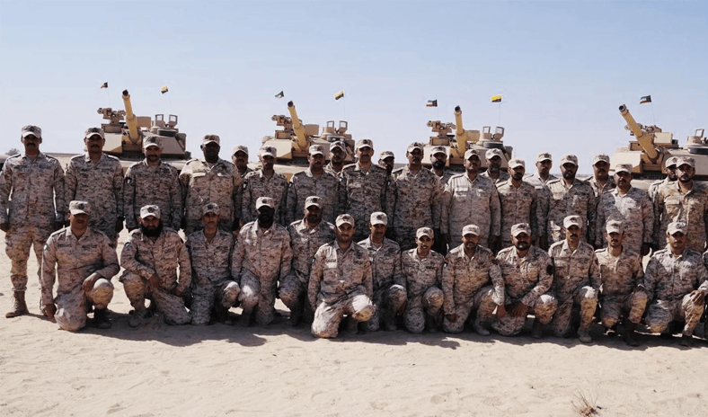 رئيس الأركان العامة للجيش يقوم بزيارة لواء الشهيد المدرع &laquo;35&raquo;