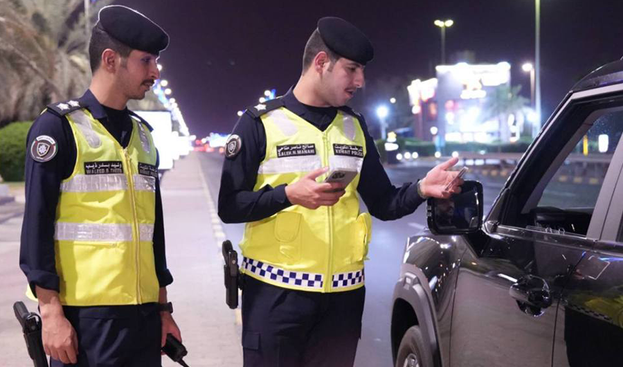 حجز المركبات المخالفة للتخطي الخطأ والوقوف في الممنوع.. لمدة شهرين