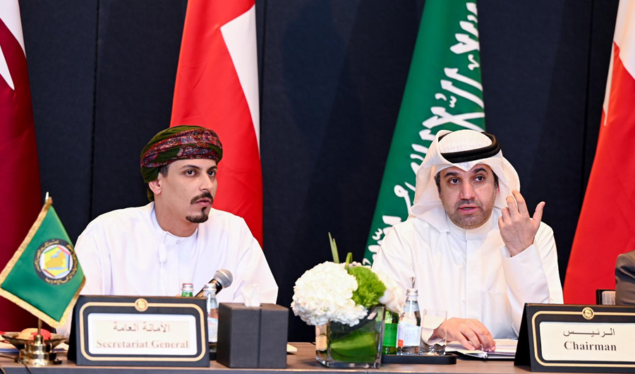ديوان الخدمة يؤكد تعزيز التعاون الخليجي لتطوير الأداء الحكومي والتحول الرقمي