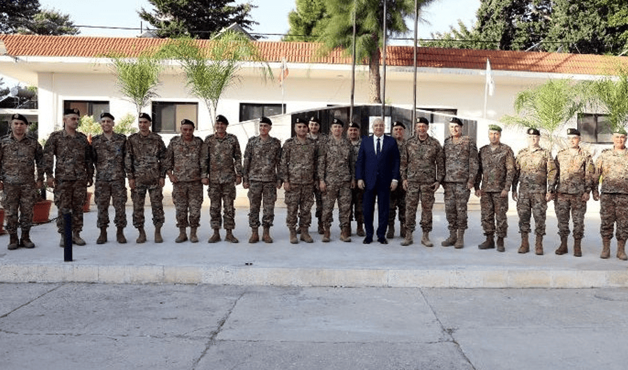 الرئيس اللبناني: الجيش ثابت في الدفاع عن السيادة والاستقلال