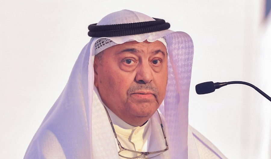 وزير النفط: نبحث تنفيذ مشروع بتروكيماويات ضخماً مع سلطنة عُمان
