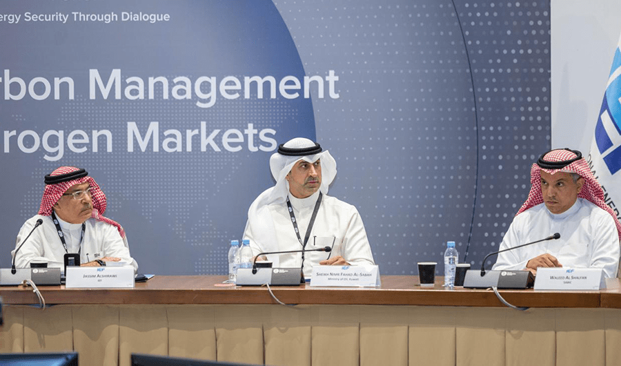 وكيل النفط: تجربة الكويت ريادية في إدارة الكربون والتحول الرقمي وكيل النفط: تجربة الكويت ريادية في إدارة الكربون والتحول الرقمي