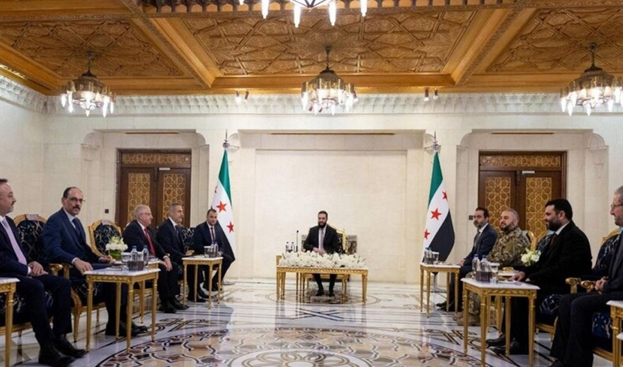 الشرع يلتقي الوفد التركي رفيع المستوى في دمشق