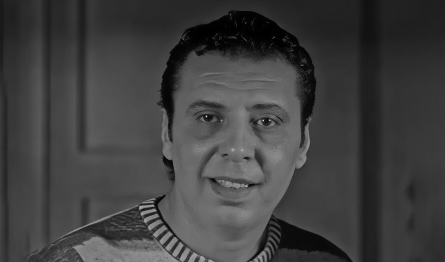 الموت يغيب الفنان المصري طارق الأمير.. عن عمر ناهز 60 عاماً