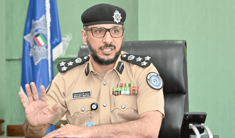مدير عام «شؤون الإقامة»: اللائحة التنفيذية لقانون إقامة الأجانب جاءت لمواكبة التطور التشريعي والرقمي مدير عام «شؤون الإقامة»: اللائحة التنفيذية لقانون إقامة الأجانب جاءت لمواكبة التطور التشريعي والرقمي