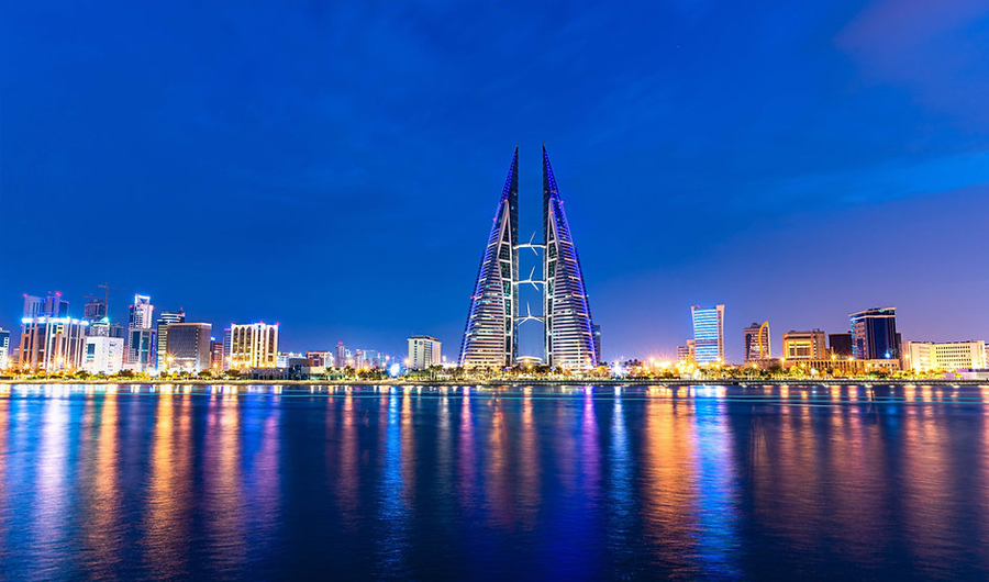 البحرين تعلن رسمياً رفع أسعار الوقود وتطبيق تعرفة جديدة للكهرباء والغاز