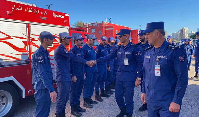 نائب رئيس «الإطفاء» بالتكليف يتفقد نقاطًا لقوة الإطفاء المكلفة بتأمين الاحتفالات الوطنية نائب رئيس «الإطفاء» بالتكليف يتفقد نقاطًا لقوة الإطفاء المكلفة بتأمين الاحتفالات الوطنية
