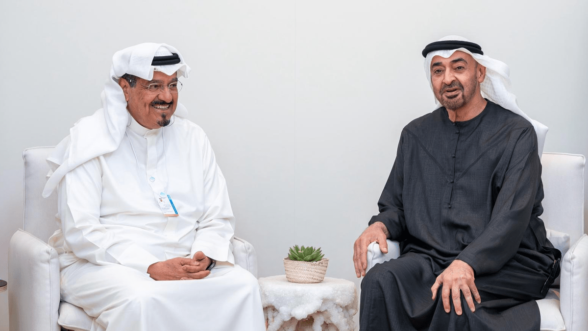 رئيس الإمارات يستقبل رئيس الوزراء على هامش القمة العالمية للحكومات