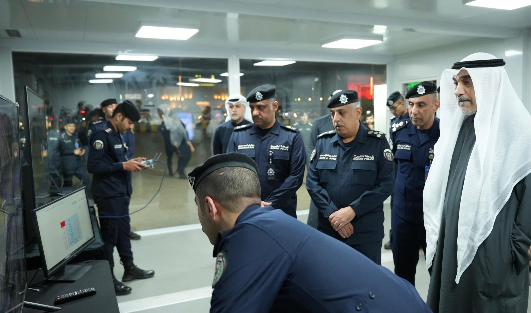 اليوسف: تسخير الإمكانات كافة لضمان سلامة المواطنين والمقيمين اليوسف: تسخير الإمكانات كافة لضمان سلامة المواطنين والمقيمين