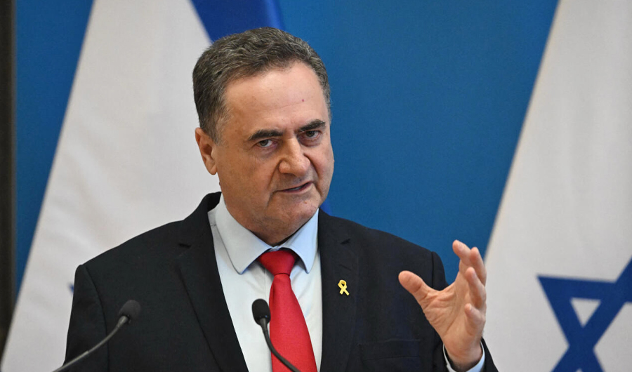 وزير دفاع الاحتلال يهدد باغتيال أي زعيم إيراني يتم اختياره لخلافة خامنئي