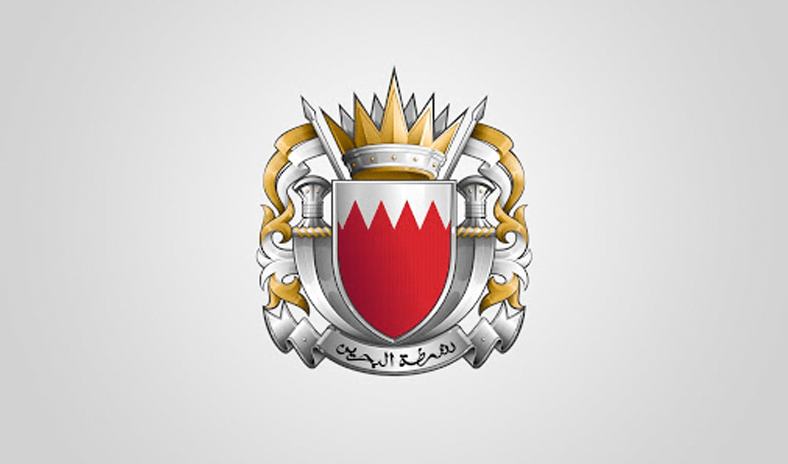 البحرين: اندلاع حريق في سفينة أجنبية جراء سقوط شظايا صاروخ