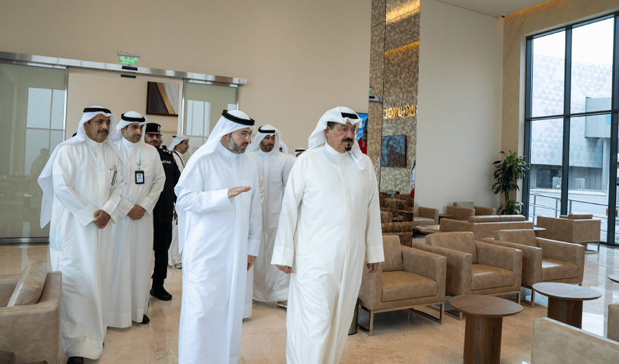 رئيس الوزراء: التنسيق الكامل لضمان جاهزية مطار الكويت للتشغيل رئيس الوزراء: التنسيق الكامل لضمان جاهزية مطار الكويت للتشغيل